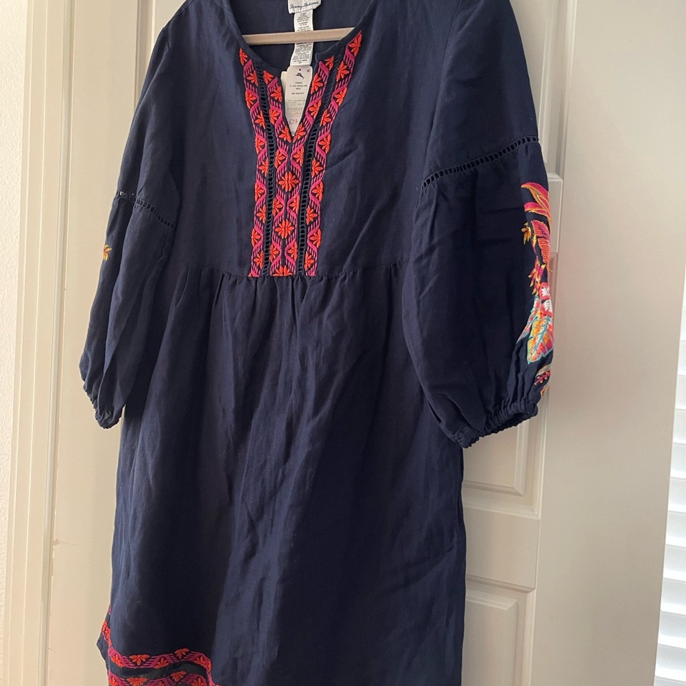 NWT Tommy Bahama Navy Tunic dress with Red and Pink Embroidery - Picture 3 of 9